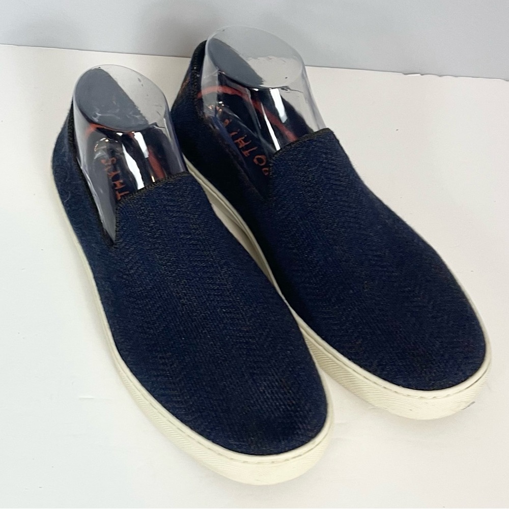 EUC Rothy’s The Original Slip On Sneakers Woman’s size 11 Navy Blue